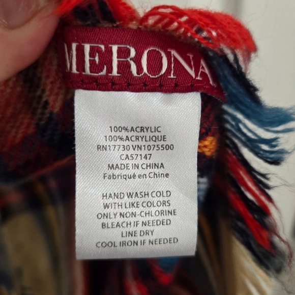Merona Plaid Scarf Wrap Soft Knitted Long Multi-Color Unisex - Picture 6 of 8